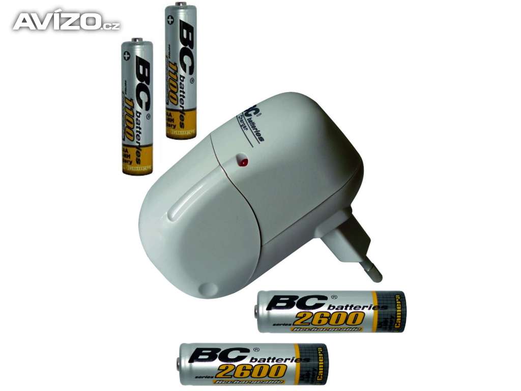 Hlavní fotka pro Mini cestovní nabíječka AA / AAA baterií + 4ks nab. bat.