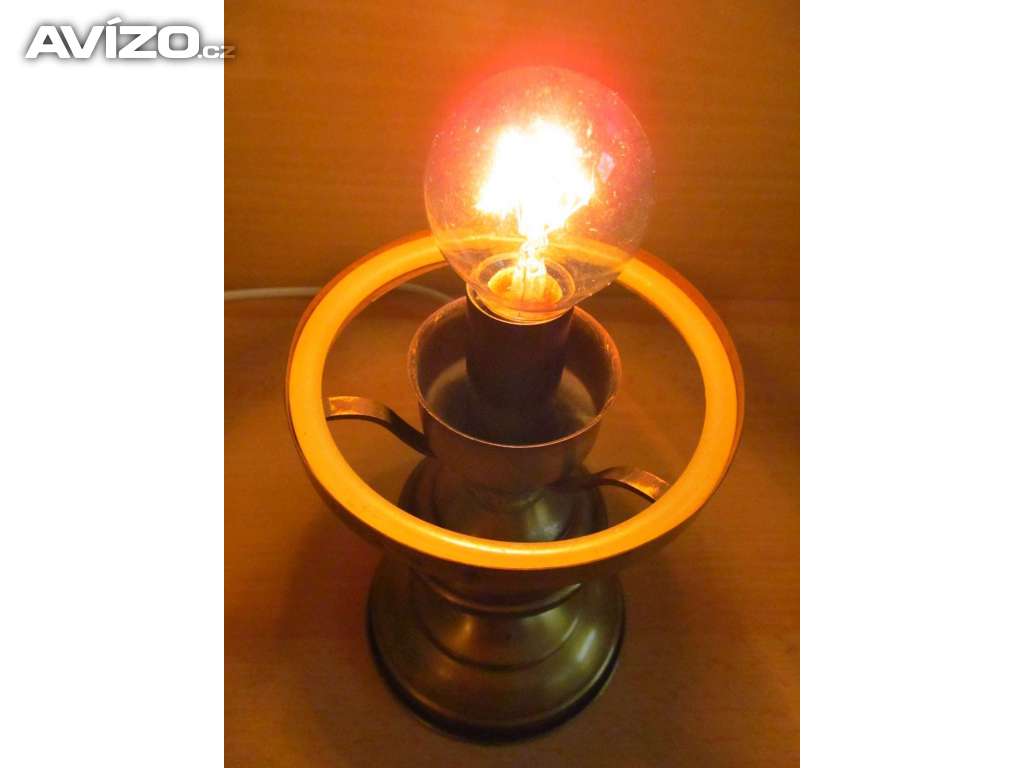 Foto inzerátu Stará stolní lampička