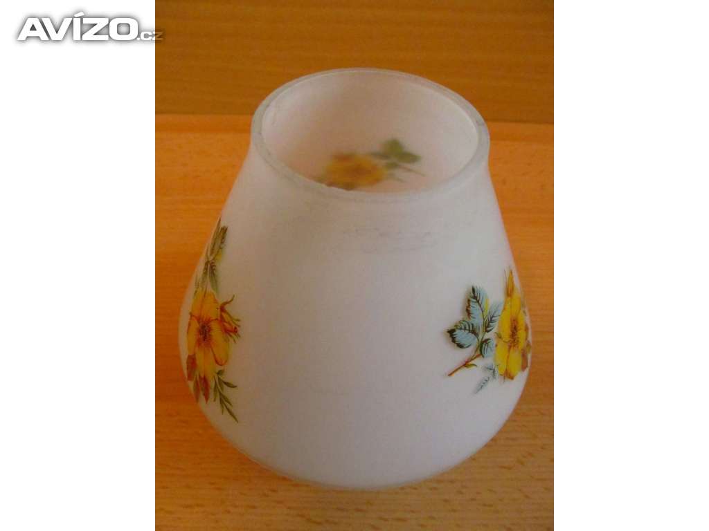 Foto inzerátu Stará stolní lampička