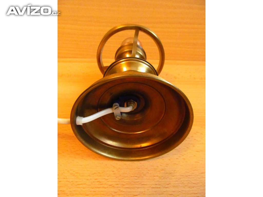 Foto inzerátu Stará stolní lampička