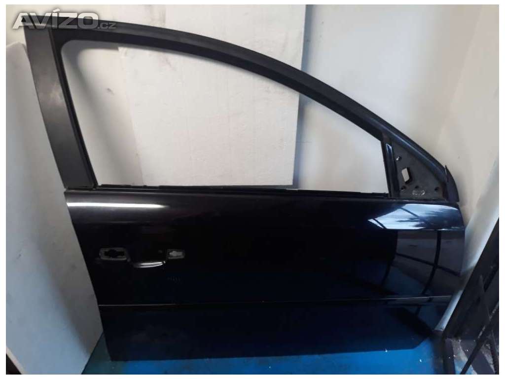 Pravé přední dveře holé Opel Signum 1,8 03-05