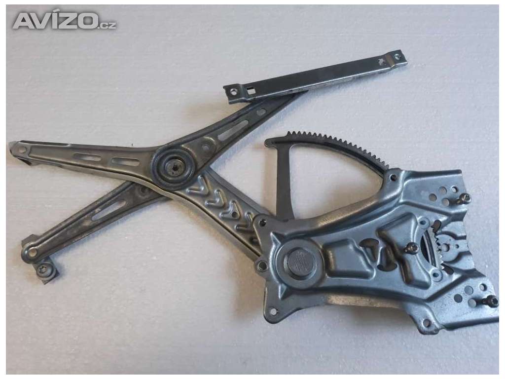Mechanismus okna pravý přední Opel Signum Vectra C 1,8 16V 03-05