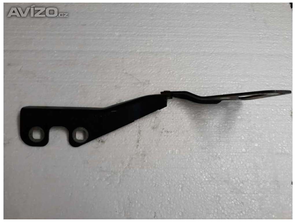 Pravý pant kapoty Opel Signum 1,8 16V 03-05
