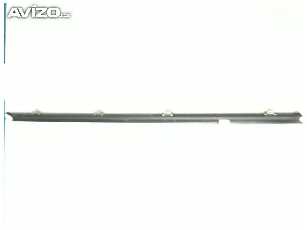 Stírací lišta levé zadní dveře Opel Signum 1,8 16V 03-05