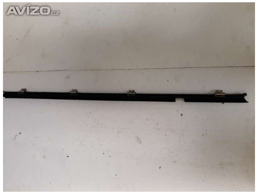 Stíraci lišta pravé zadní dveře Opel Signum 1,8 16V 03-05 