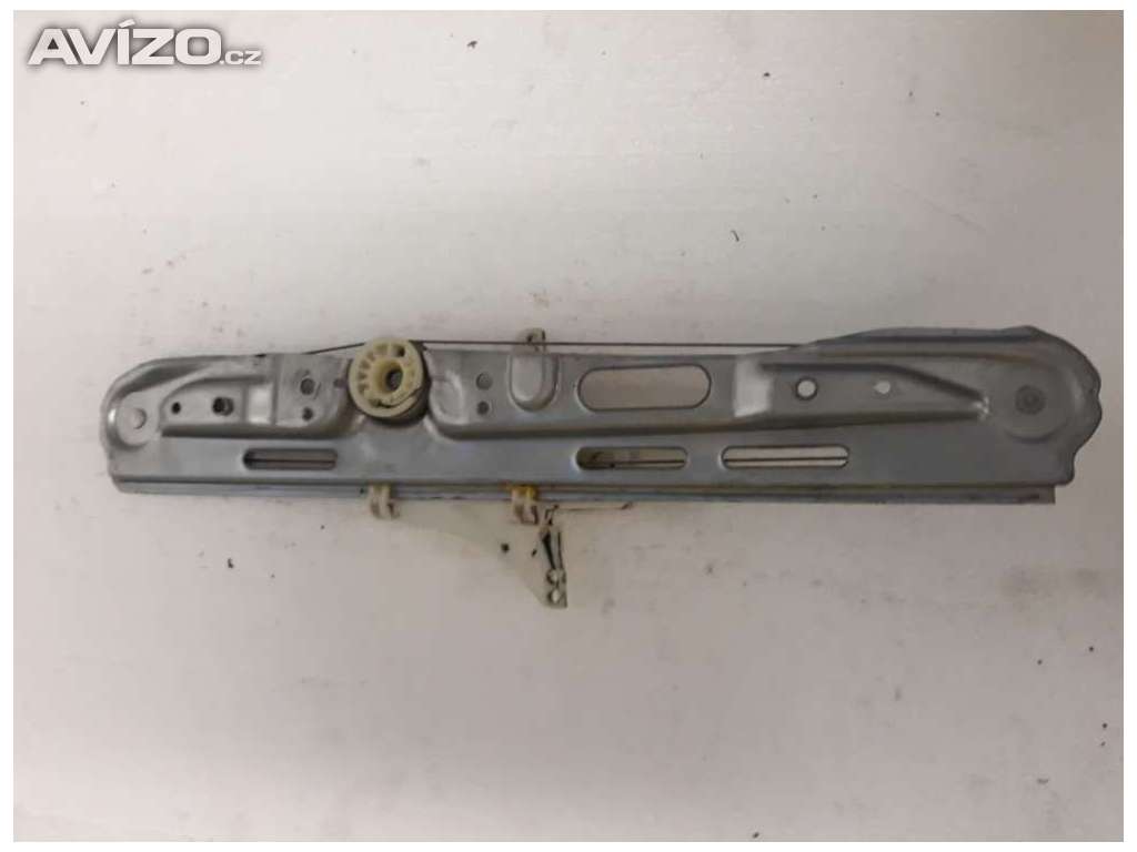 Vodič okna pravý zadní Opel Signum 1,8 16V 03-05 