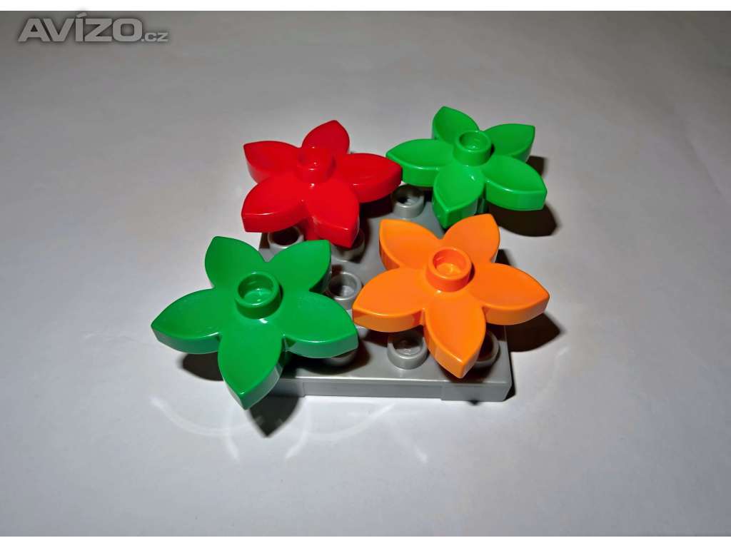 Lego duplo květinová zahrádka