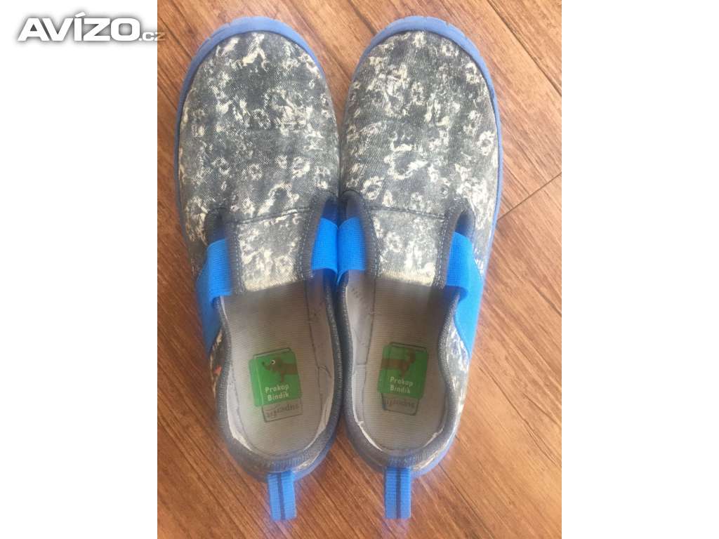 Prodám papuče zn. SUPERFIT, vel. 33, modré