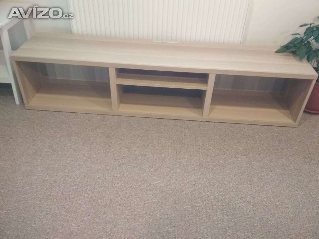 TV skříňka BESTÅ z Ikea 