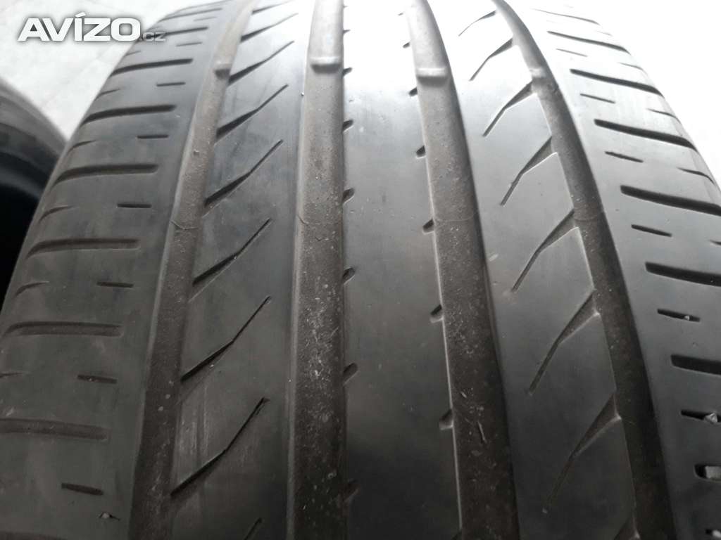 Prodám 2ks letních pneu 215/50 R18 Toyo