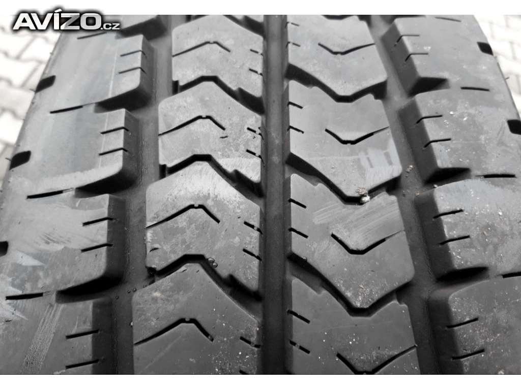 Prodám 2ks letních zátěž. pneu 225/70 R15C Matador 