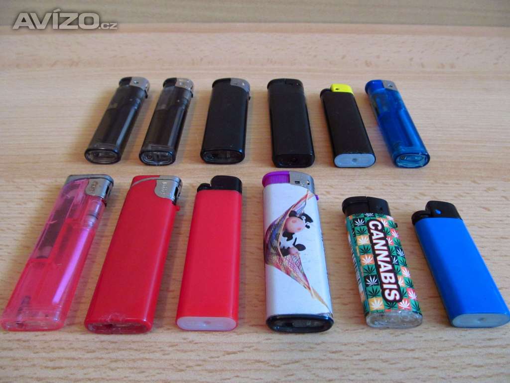 Foto inzerátu Plynové zapalovače