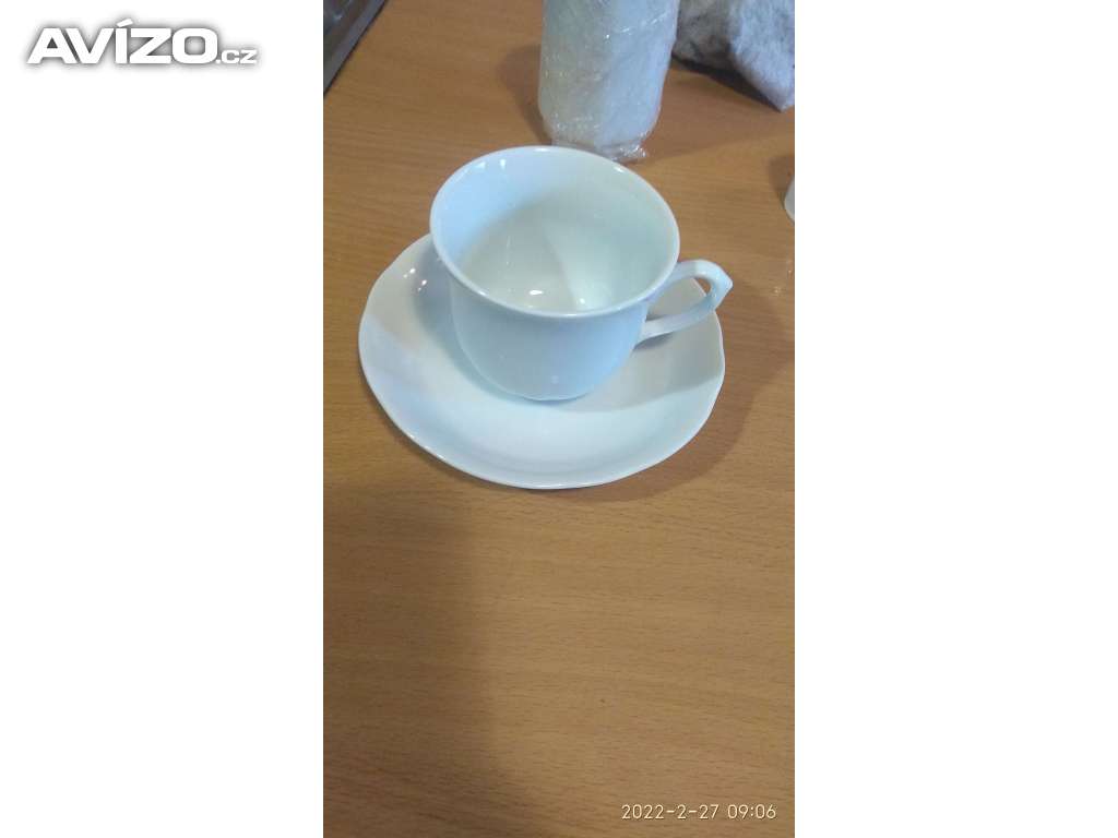 Hrníčky s podšálkem porcelanovy 