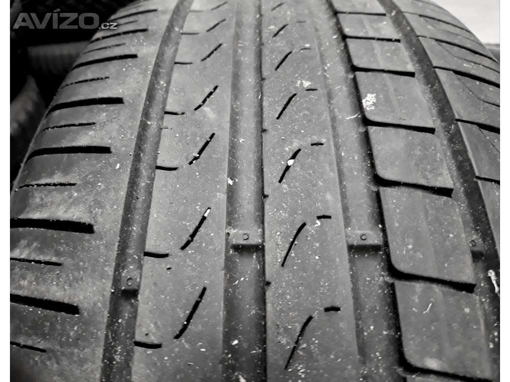 Prodám 2ks letních pneu 235/55 R19 Michelin