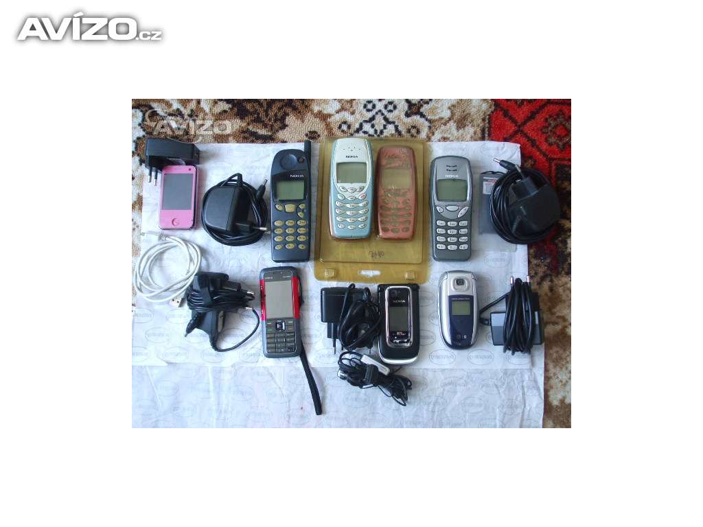 Prodám staré mobilní telefony