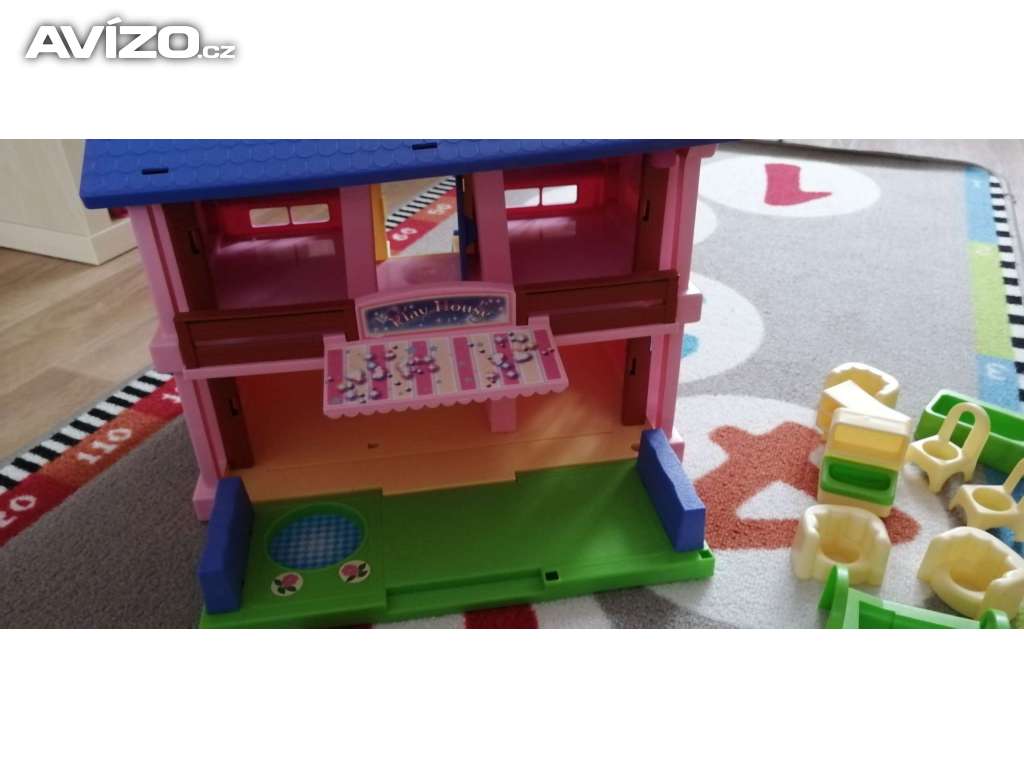 Foto inzerátu Domek pro panenky