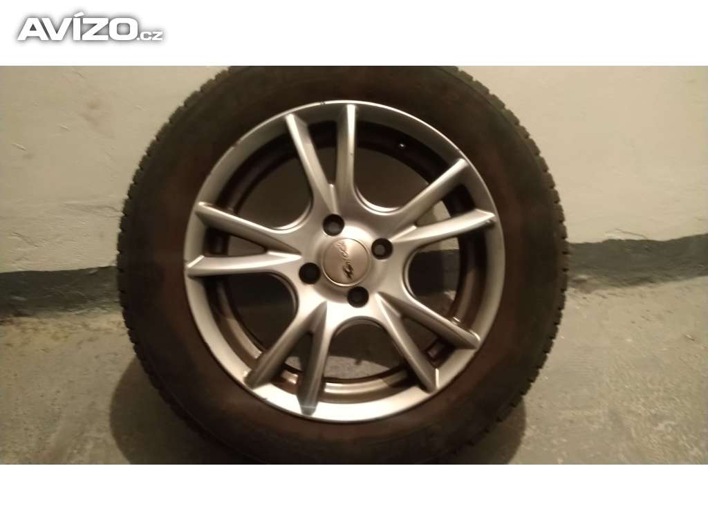 ZLEVNĚNO  / Celoroční Sada 4 ks Pneu Michelin + ALU kola