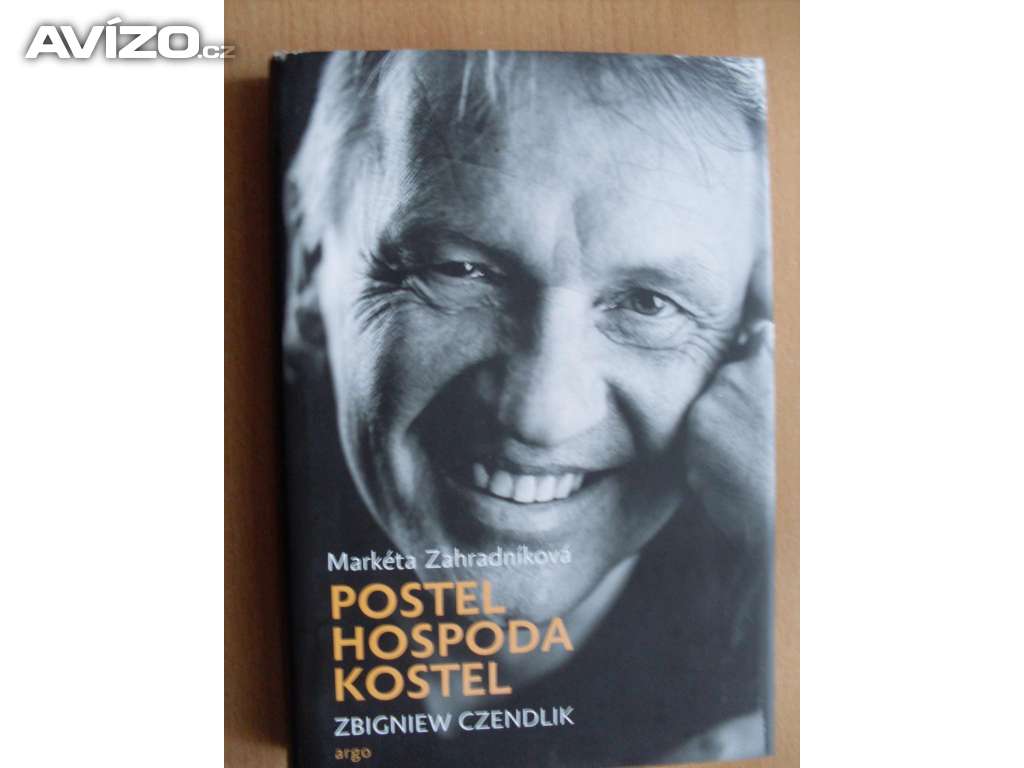 Markéta Zahradníková Zbigniew Czendlik Postel hospoda kostel