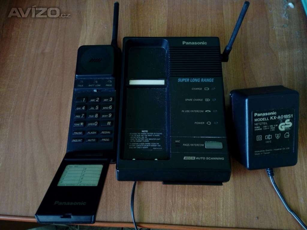 Prodám telefonní přístroj Panasonic pro pevnou linku s přenosným sluchátkem