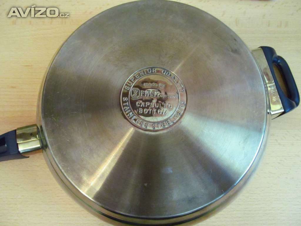 Foto inzerátu Chromová pánev se skleněnou poklicí