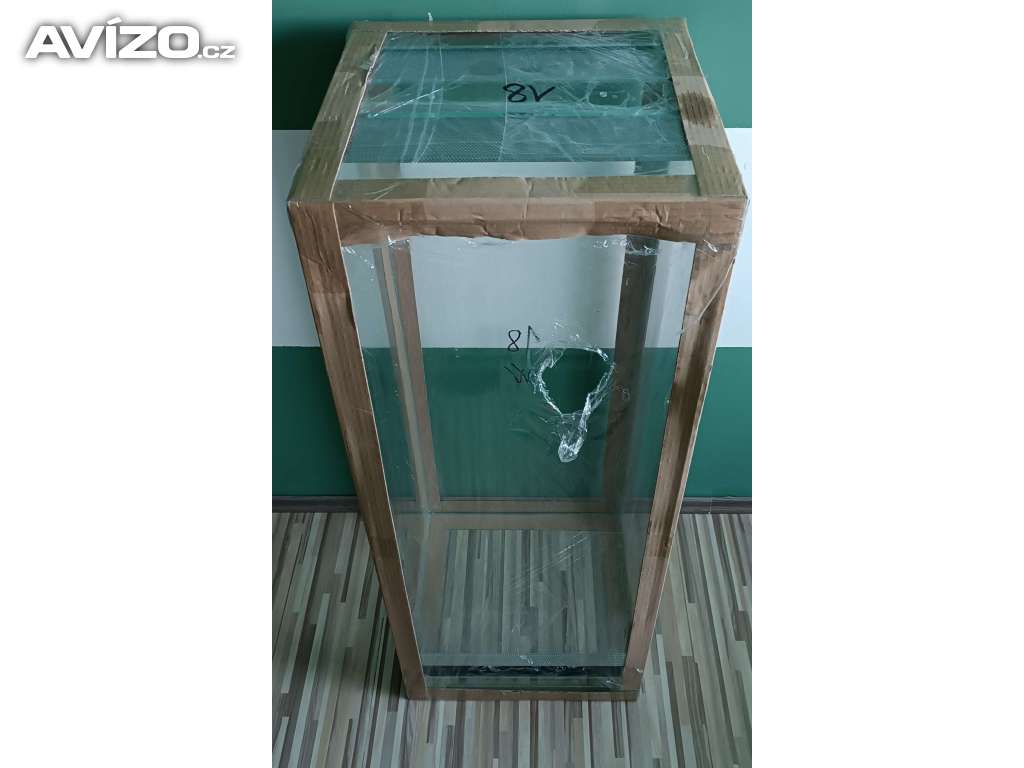 Terárium 100x40x40 nové. Vhodné pro agamy, želvy hady. 