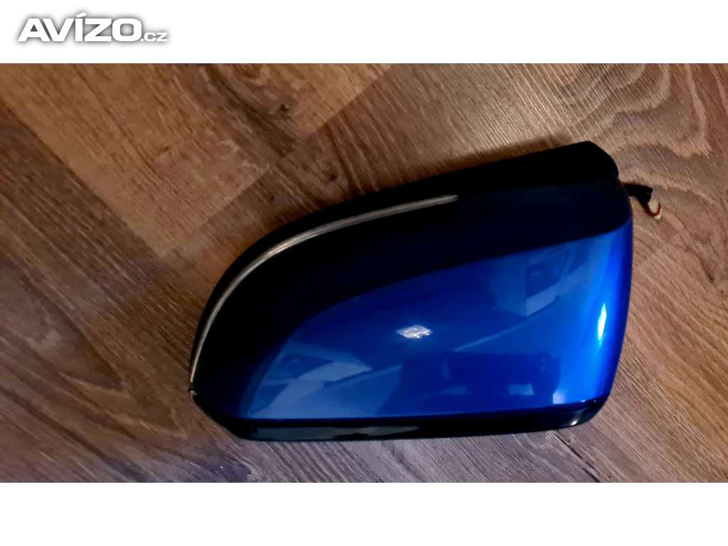 Foto inzerátu Zpětné zrcátko 