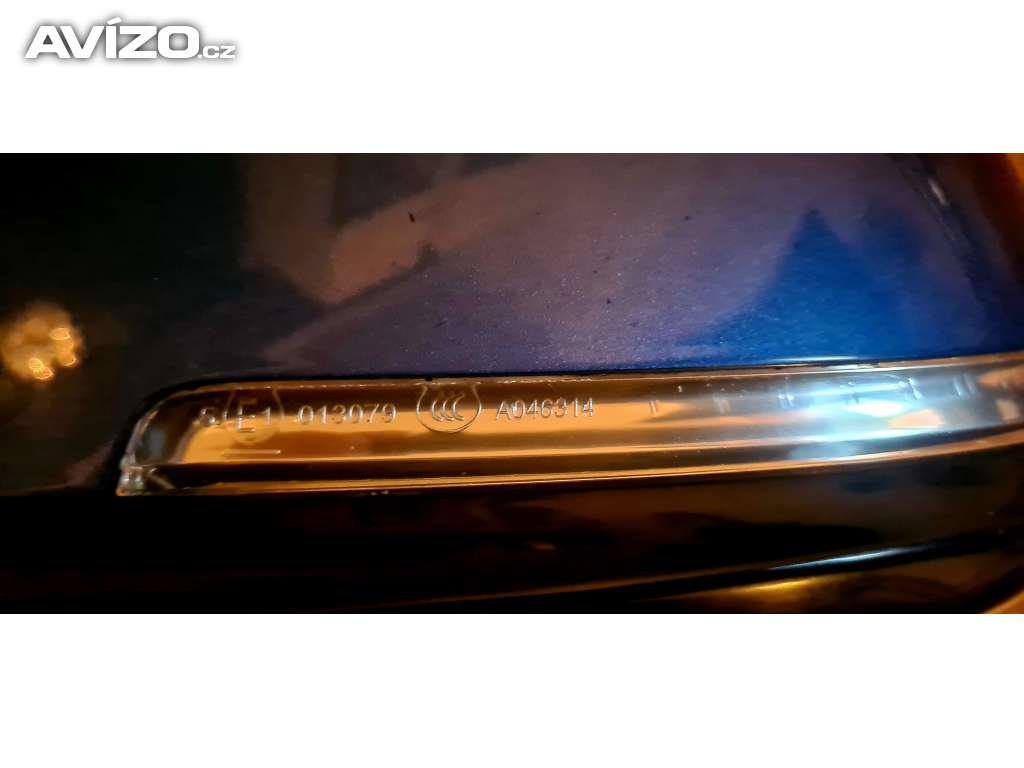 Foto inzerátu Zpětné zrcátko 