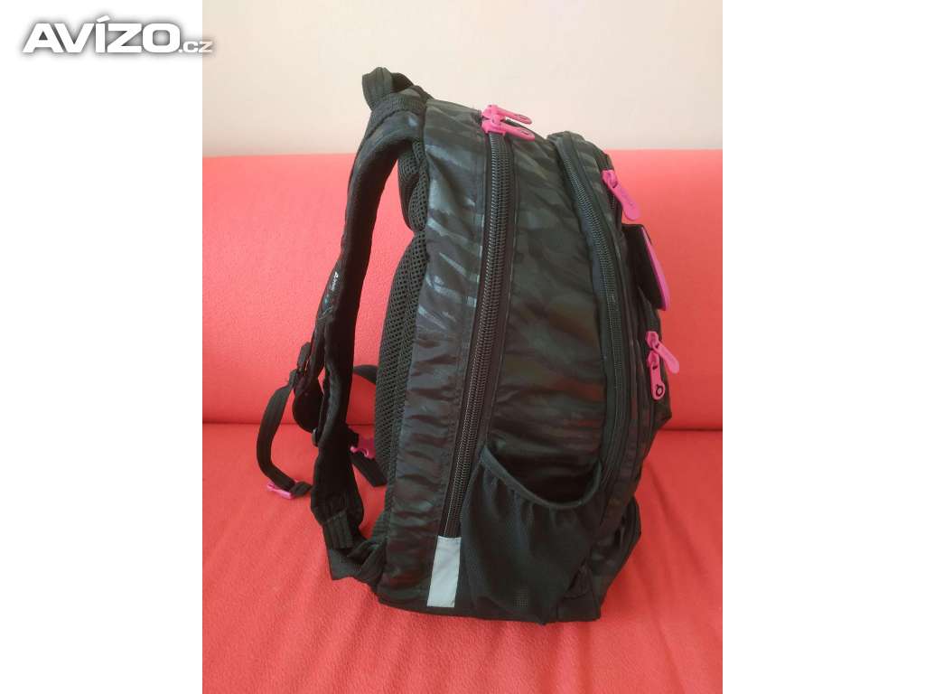Foto inzerátu Batoh, aktovka TOPGAL YUMI