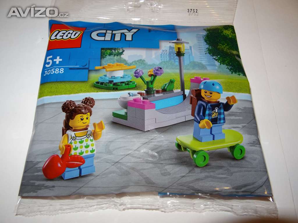 Lego City 30588 - Dětské hřiště