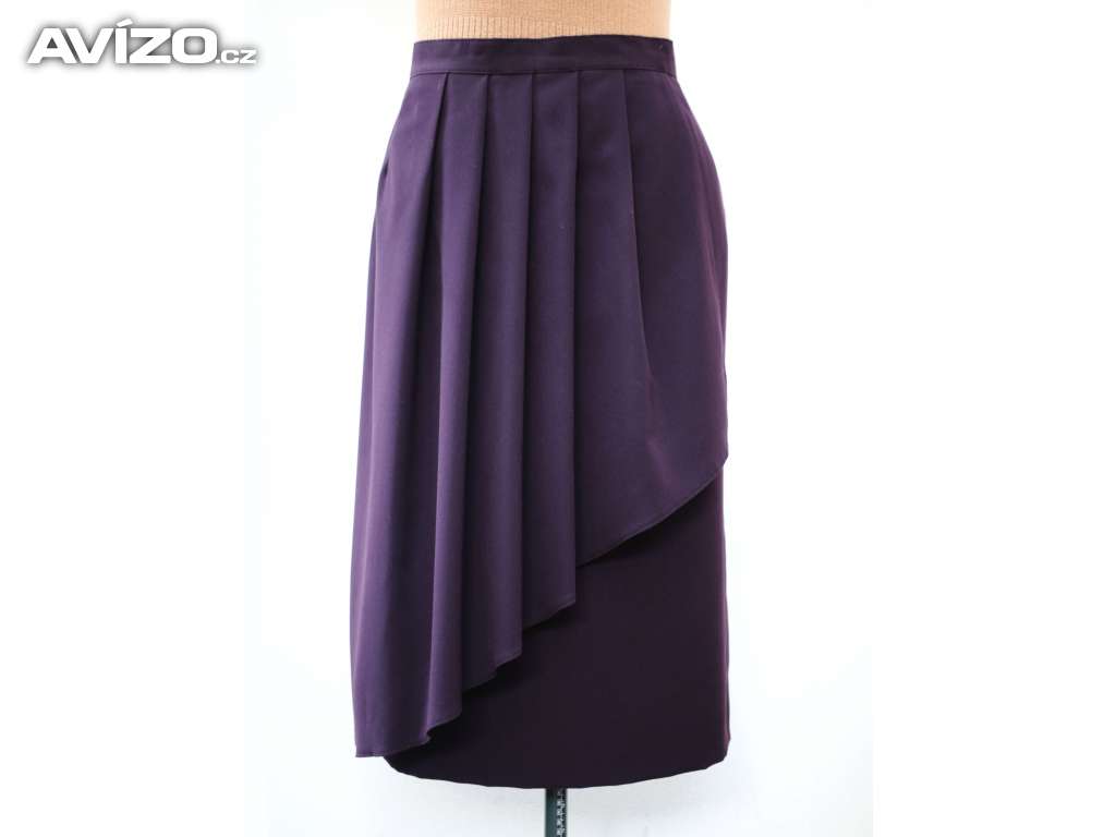 Efektní tmavě fialová sukně vel.50