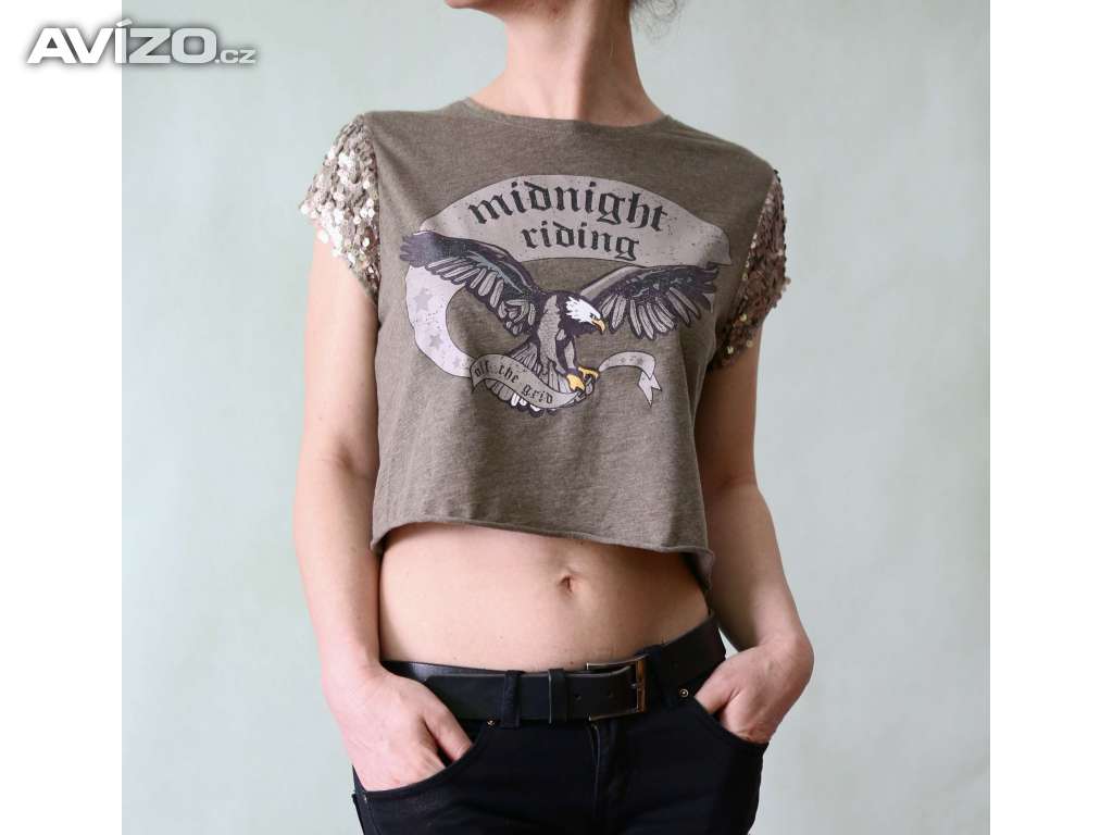 Crop top - tričko s flitry FB Sister vel.38