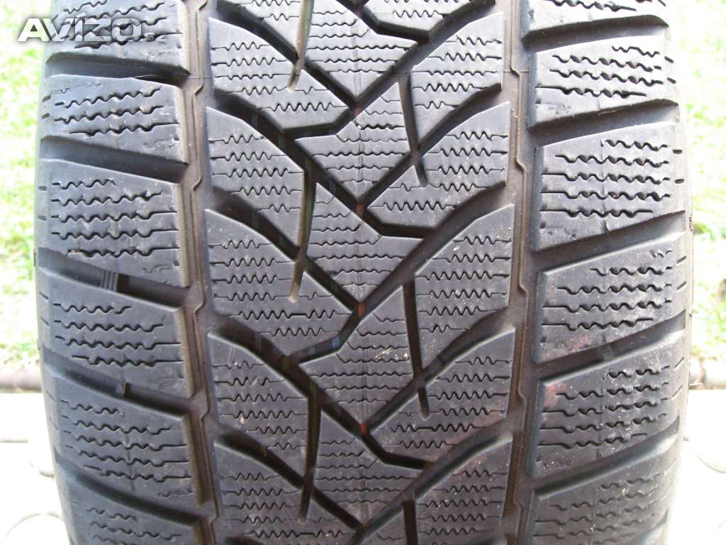 PRODÁM ZIMNÍ PNEU 255/45 R20 DUNLOP W. SPORT 5 105V 1+1ks