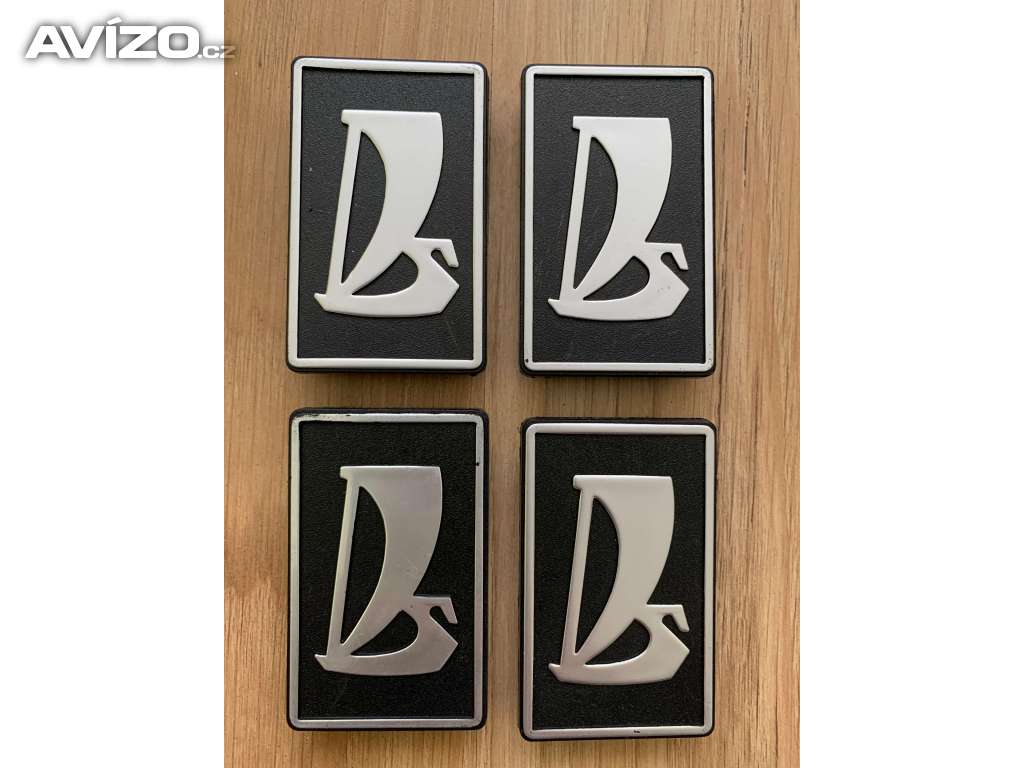 prodam znak predni LADA 2105