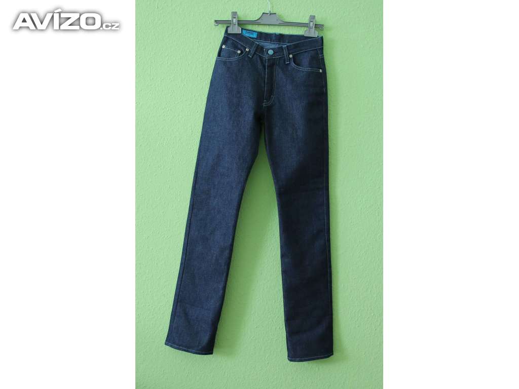 Nové dámské slim džíny Fiorucci vel.27