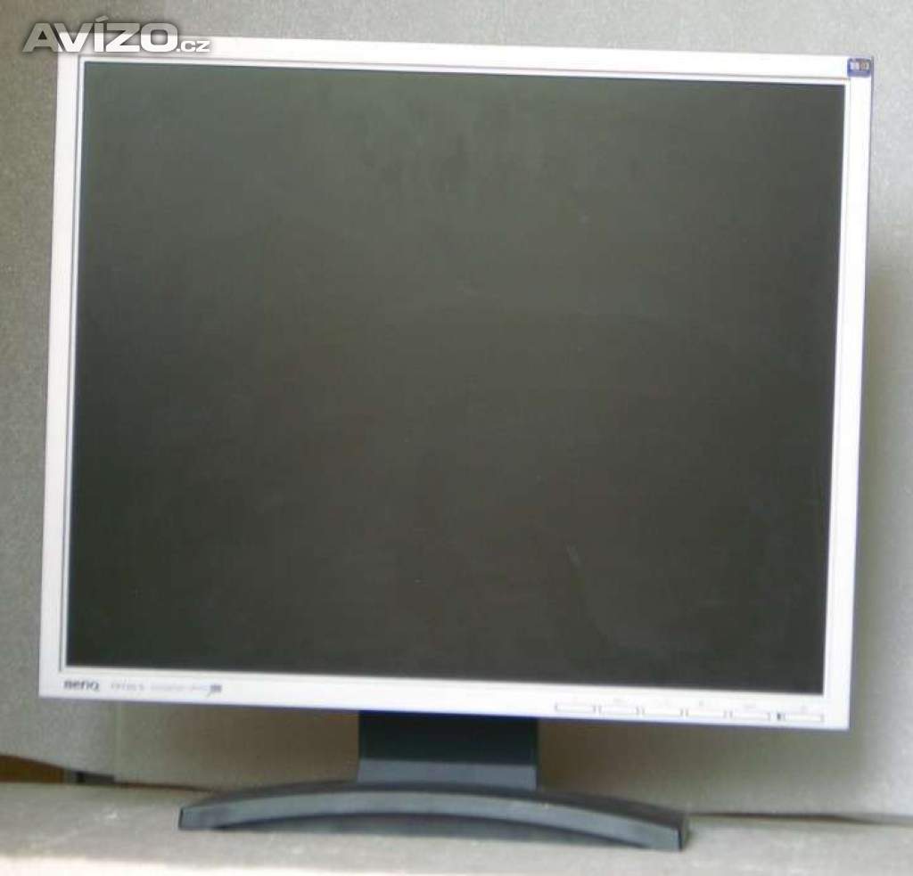 17 Benq FP73G S (Q7T5)