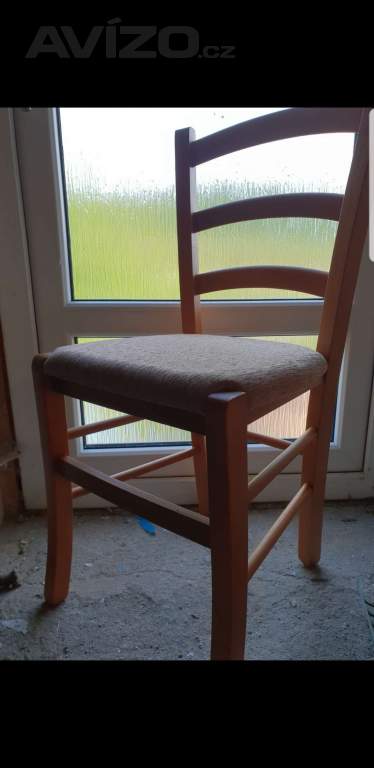 Prodám: jídelní židle (nové)