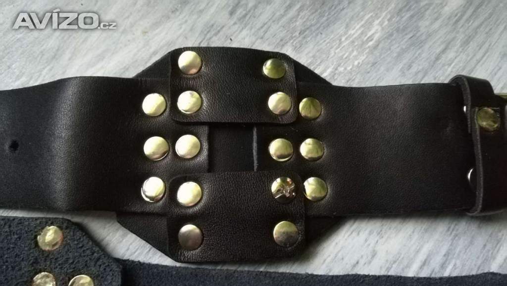 Foto inzerátu prak s anatomickou omotávkou