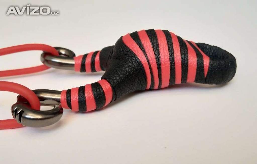 Foto inzerátu prak s anatomickou omotávkou