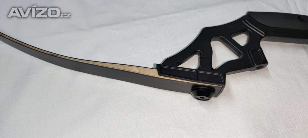 Foto inzerátu Lovecký luk 60 30 LB