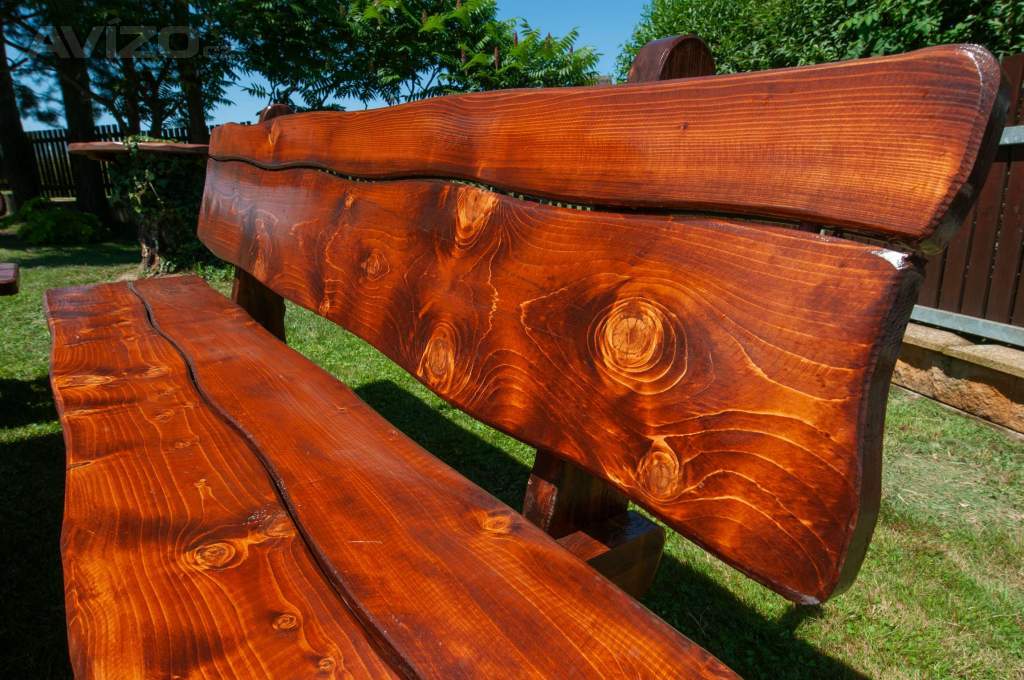 Zahradní Dřevěný masivní nábytek Ořech