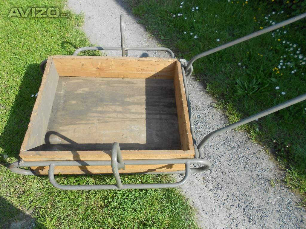 Foto inzerátu Rám na dvoukolák.
