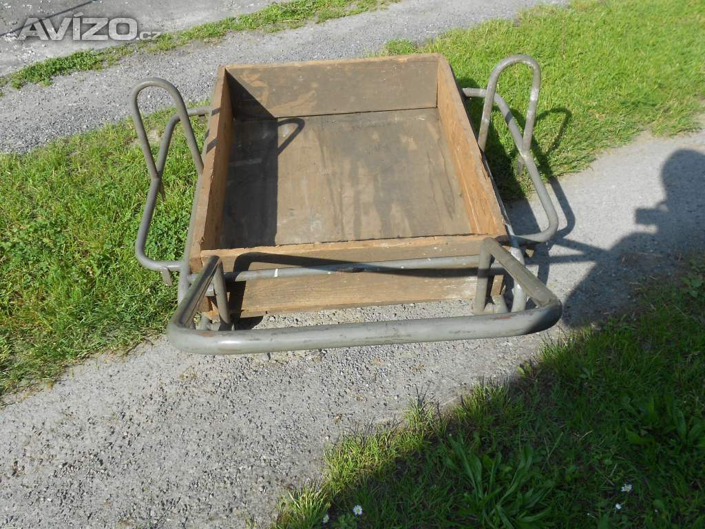 Foto inzerátu Rám na dvoukolák.