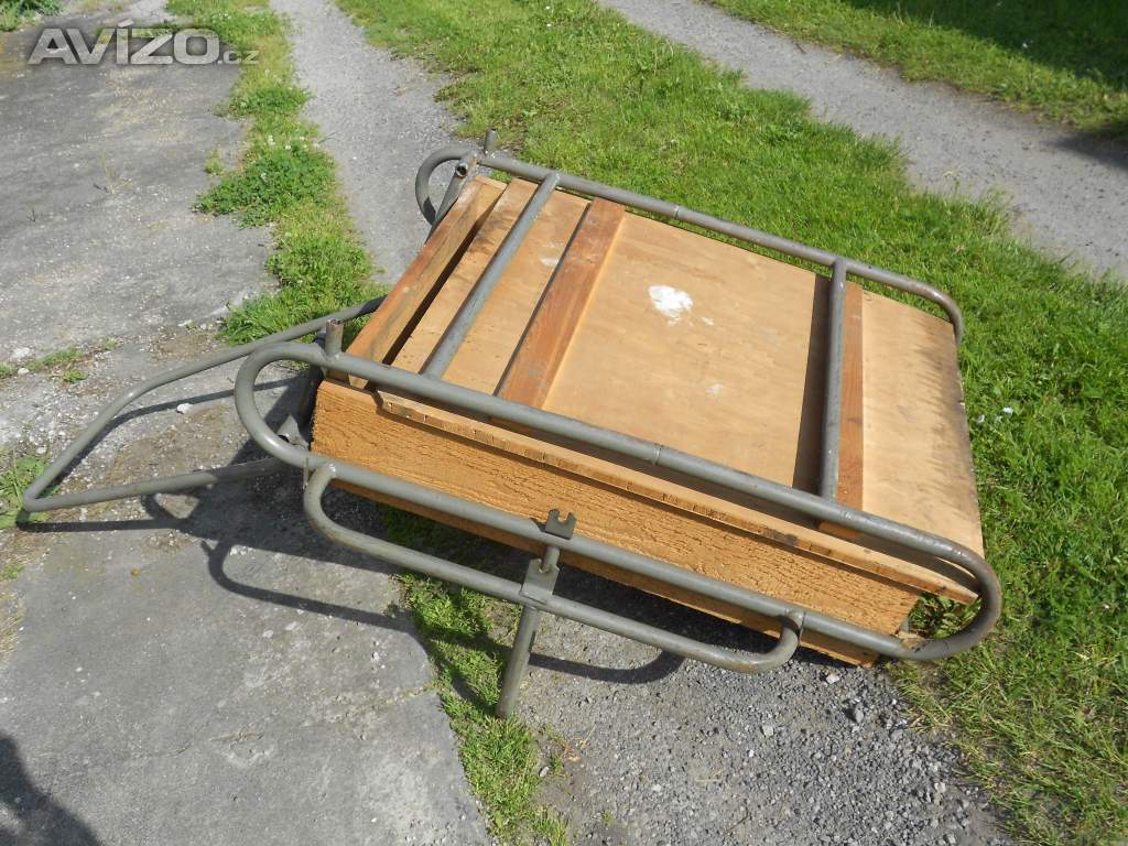 Foto inzerátu Rám na dvoukolák.