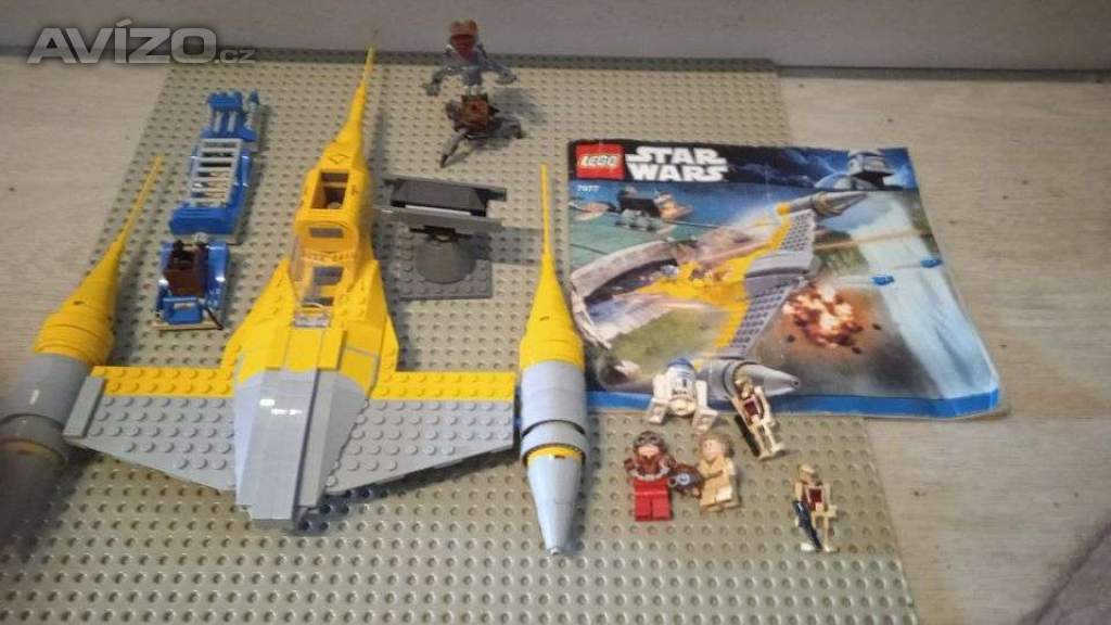  Lego Naboo Starfighter 7877-1