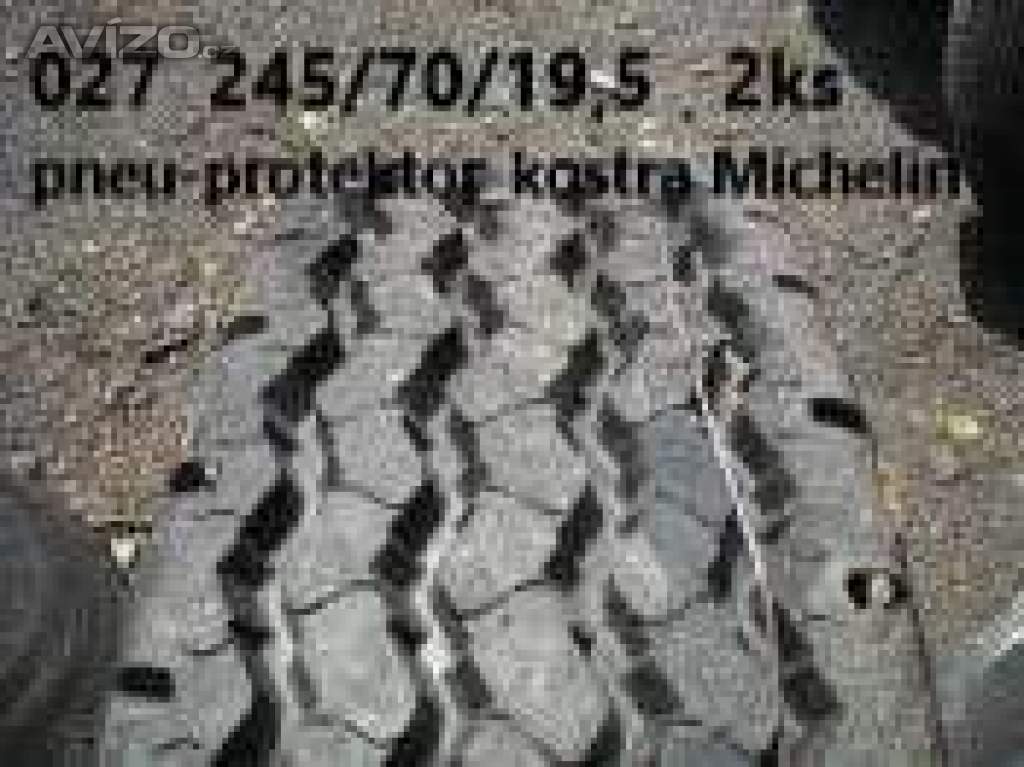 NAKLADNI PNEU 245/70/19,5 NEJETE.
