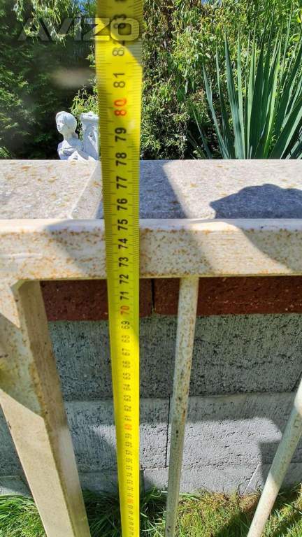 prodám 2ks mříží na menší okna ,či sklep