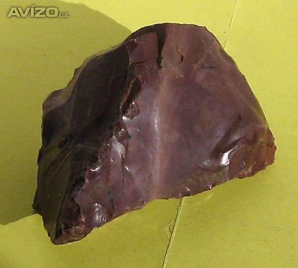 Opál masový- 80 x 50 x 38 mm - Herlany - SR 