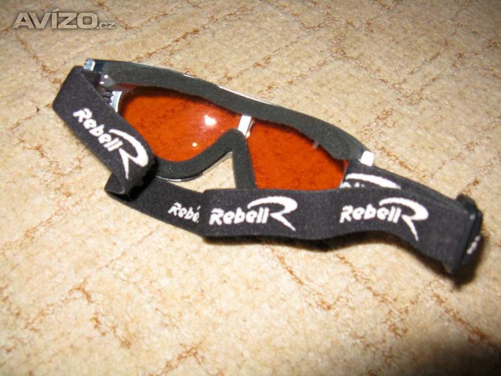 Foto inzerátu Dětské lyžařské brýle Rebell