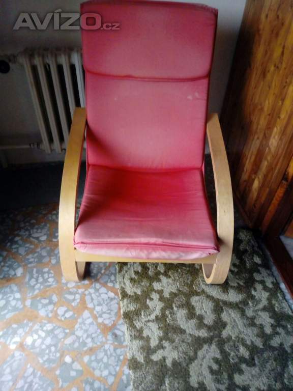 Prodám křeslo z ohýbaného dřeva