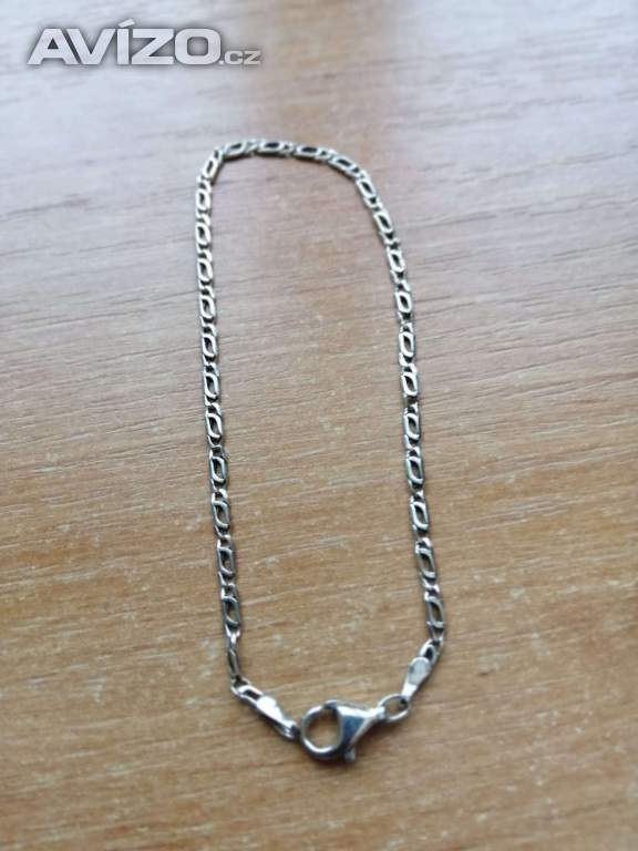 Řetízek stříbrný na ruku nebo nohu, délka 20 cm, váha 3g
